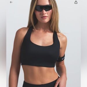 NikeSKIMS Shine Racer Back Bra - Obsidian